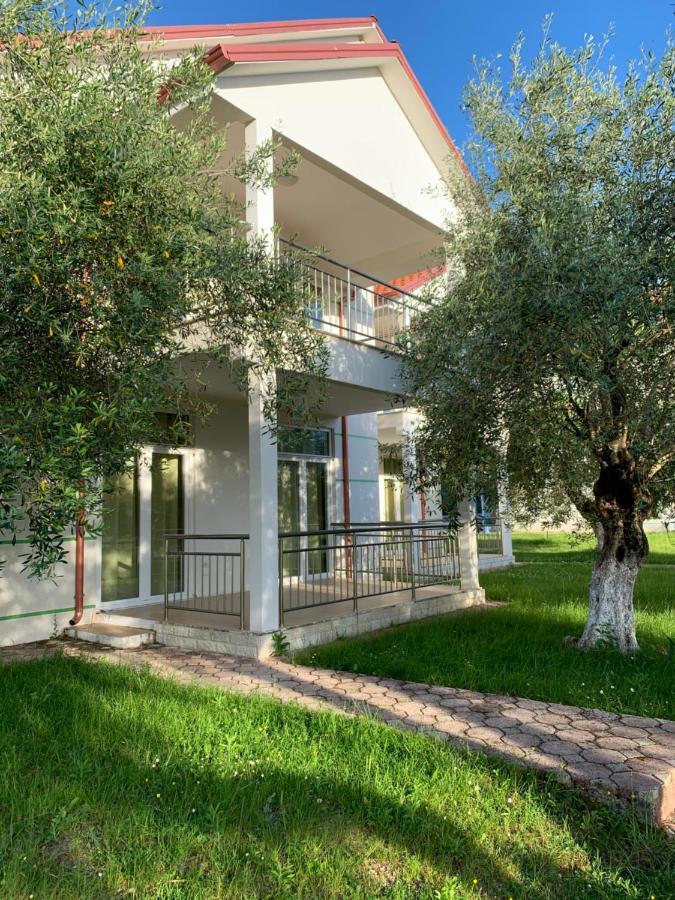 Villa Aria Prive Himarë Exterior foto